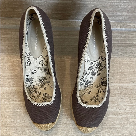 BANANA REPUBLIC Women’s Size 9 Brown Espadrilles - Picture 7 of 12